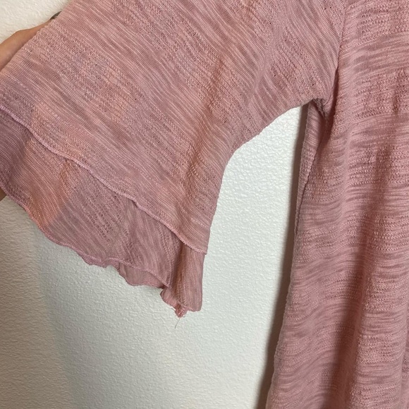 Yak & Yeti pink bell flare sleeves tshirt shirt blouse L - Picture 4 of 5